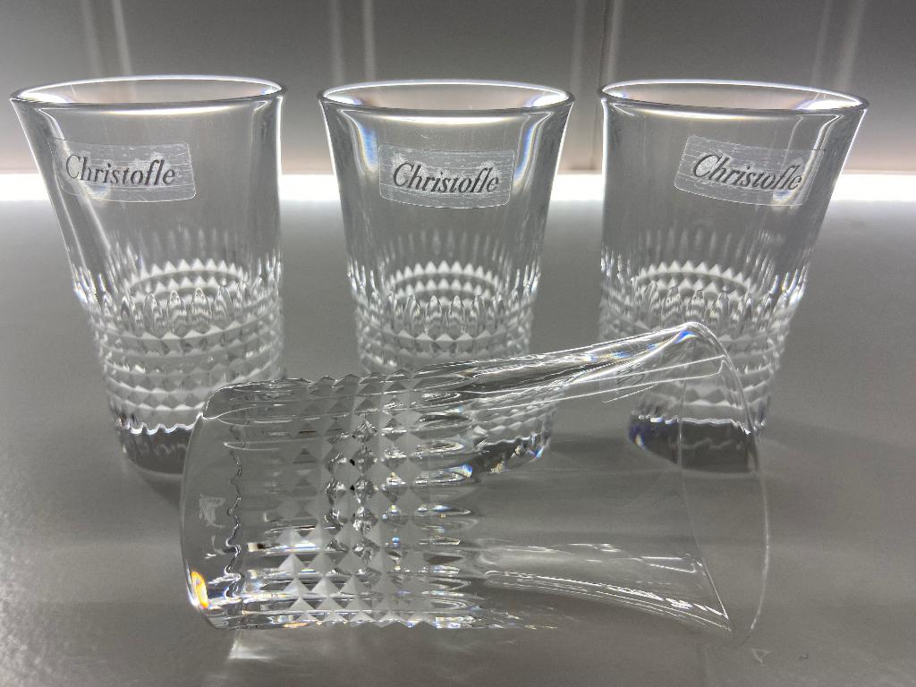 Set van 4 Nieuwe shot-/likeurglazen “Christofle” !, Collections, Enlèvement ou Envoi, Neuf, Verres et Verres à shot