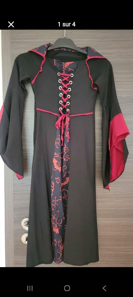 Déguisement magnifiques robes vampires 134/150, Enlèvement, Comme neuf, 146 à 152, Fille