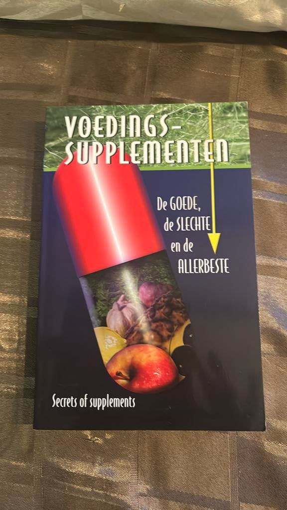 G. Askew - Voedingssupplementen, Ophalen, Zo goed als nieuw, G. Askew; J. Paquette