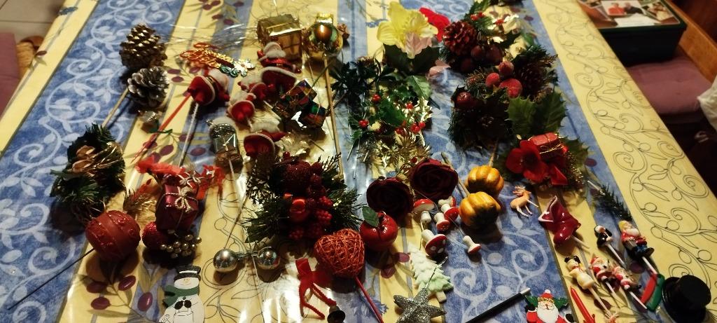 Décos, garnitures de bûches, de plantes + traineau  pr plant, Ophalen of Verzenden, Gebruikt