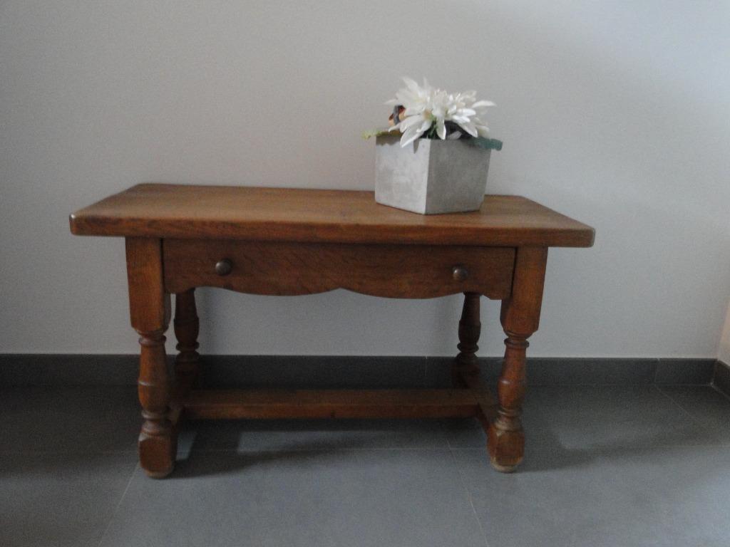 Table en chêne massif, Enlèvement, Utilisé