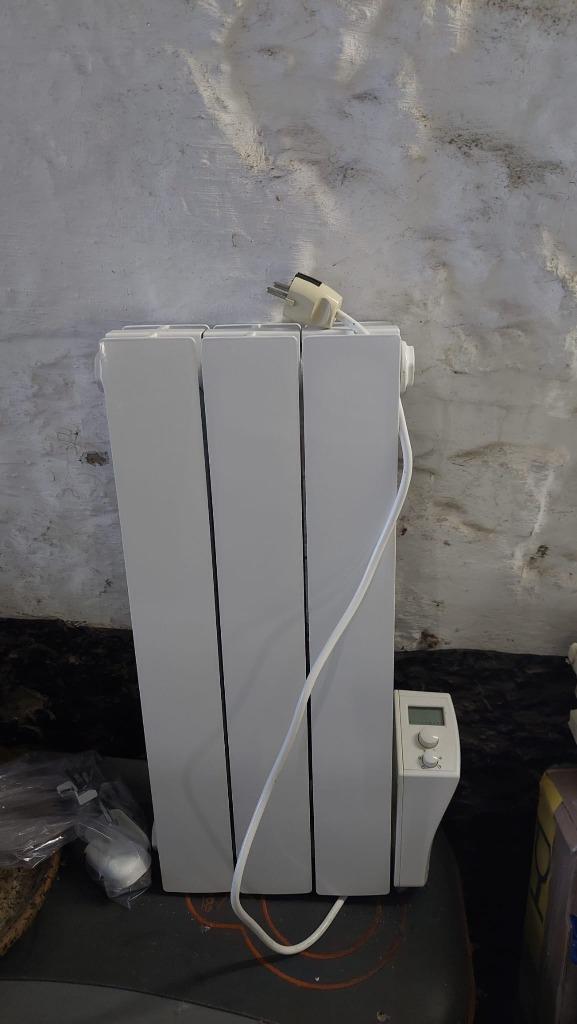 Inertia elektrische verwarming, Doe-het-zelf en Bouw, Verwarming en Radiatoren, Ophalen, 500 tot 800 watt, Hoog rendement (Hr)
