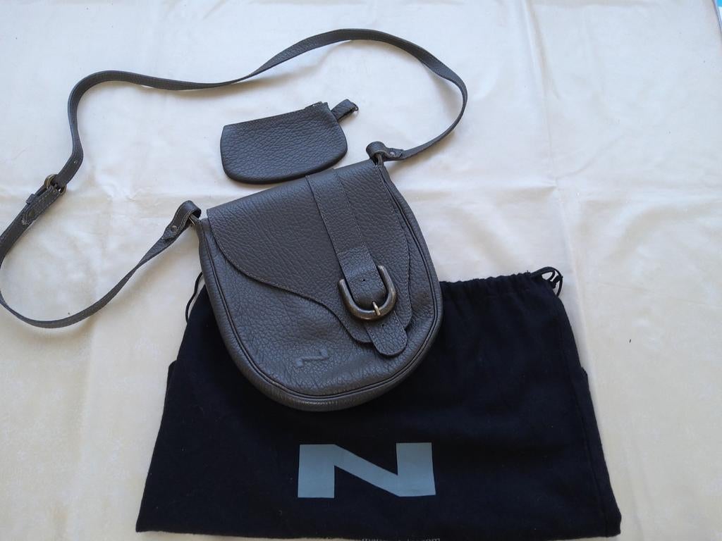 Nathan schoudertas grijs, Enlèvement ou Envoi, Gris