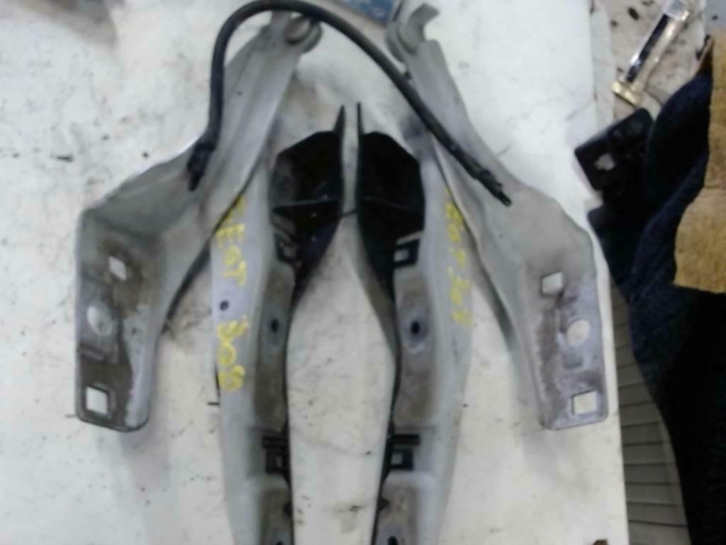 fermeture de capot  peugeot  308, Enlèvement ou Envoi, Utilisé, Capot moteur, Avant