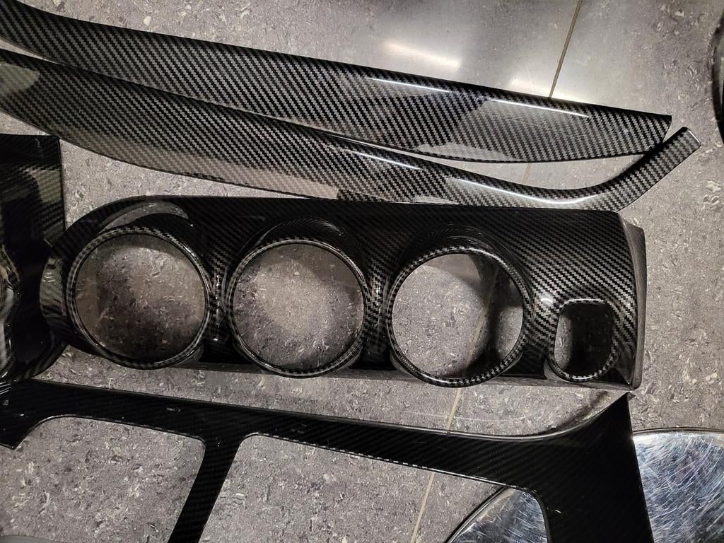 Cache carbone pour interieur mercedes cla, Enlèvement