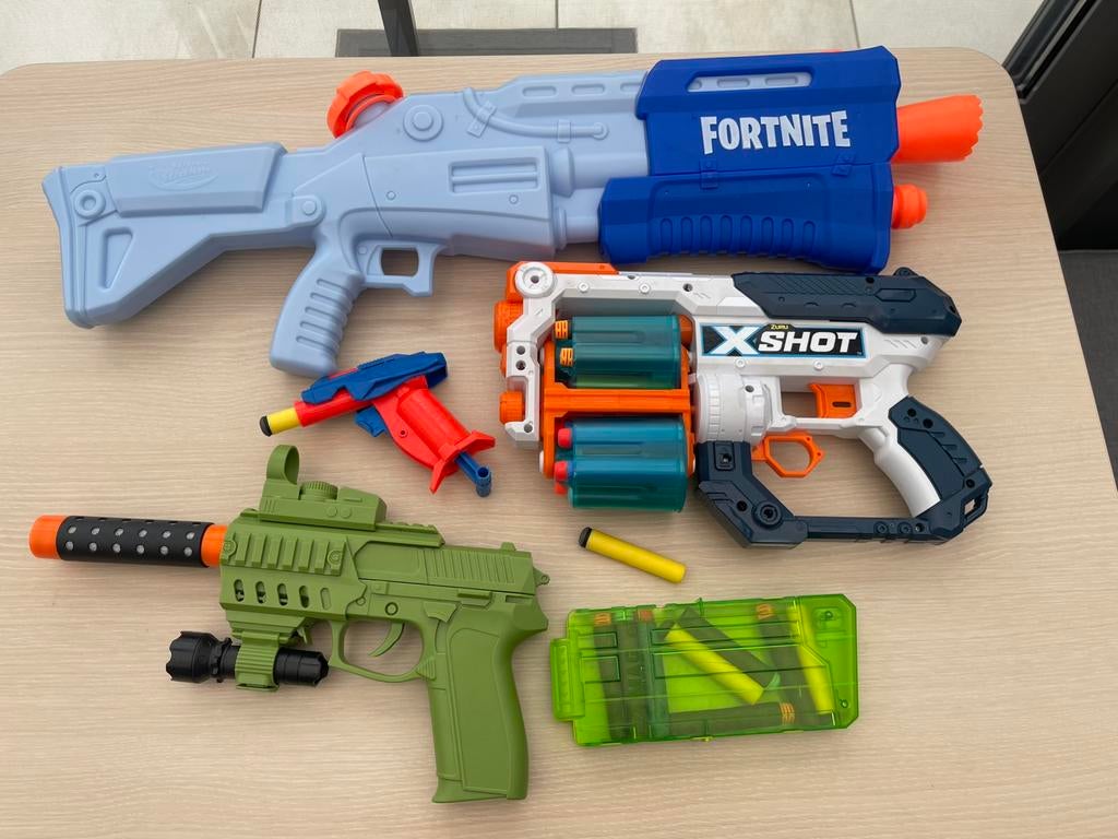 Set pistolen, Ophalen of Verzenden, Zo goed als nieuw