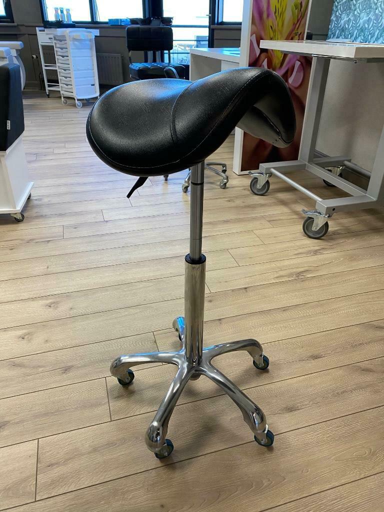 kappersfiets kapper kapsalon taboeret wieltjes zwart kapster, Ophalen of Verzenden, Nieuw
