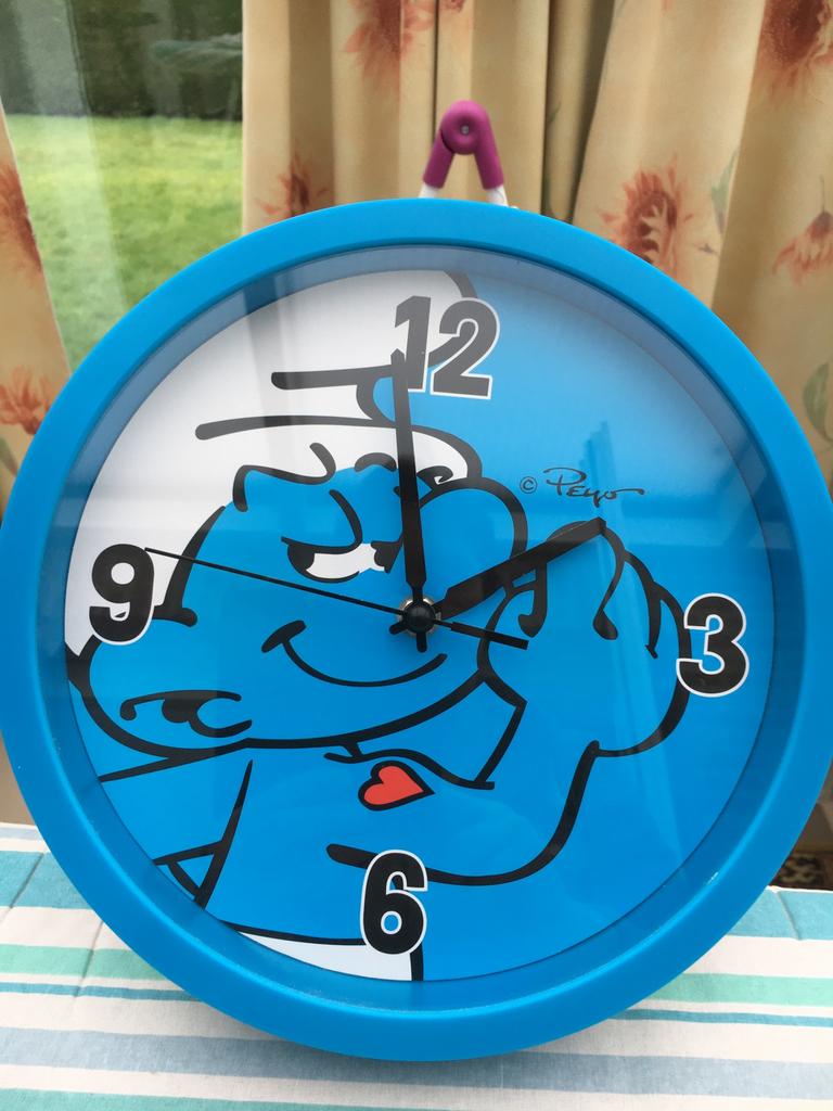Zeer mooie leuke Disney Smurfen wandklok :NIEUW, Ophalen, Nieuw, Klok