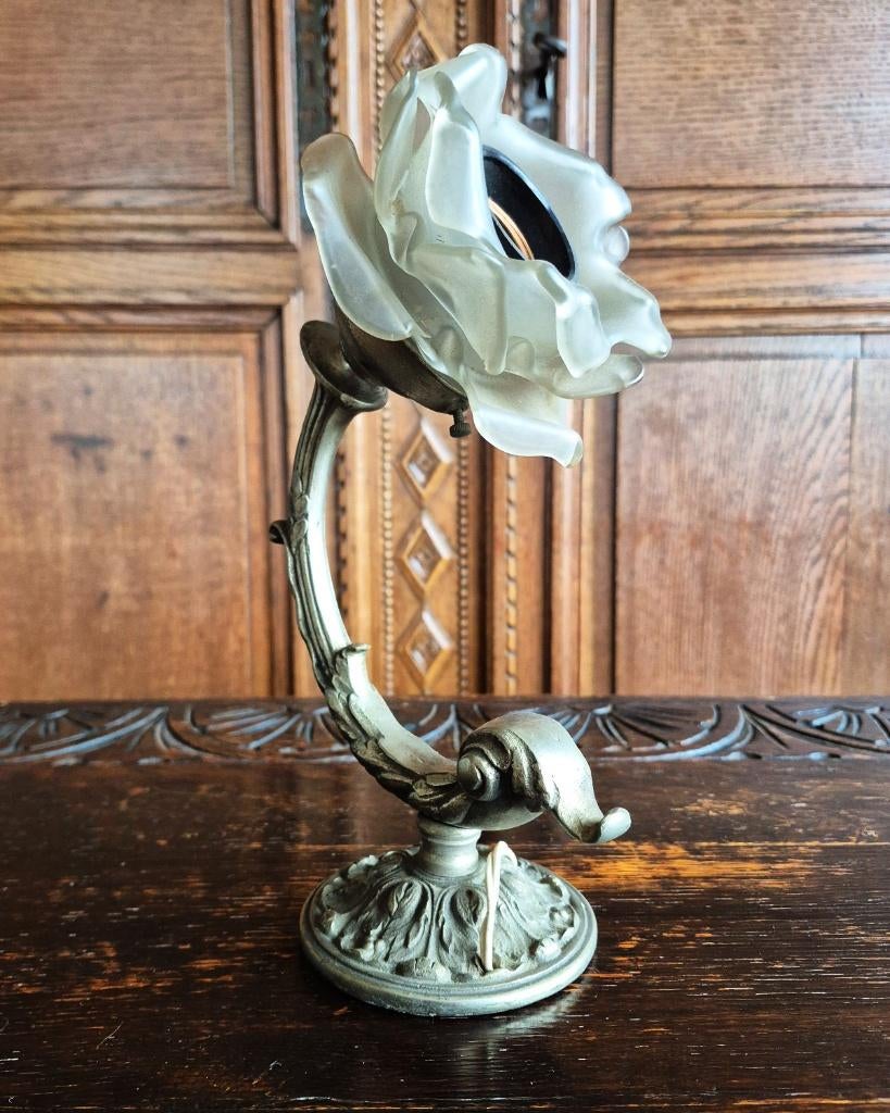 Franse Art Nouveau wandkandelaar met matglas rozetten, Antiek en Kunst, Ophalen