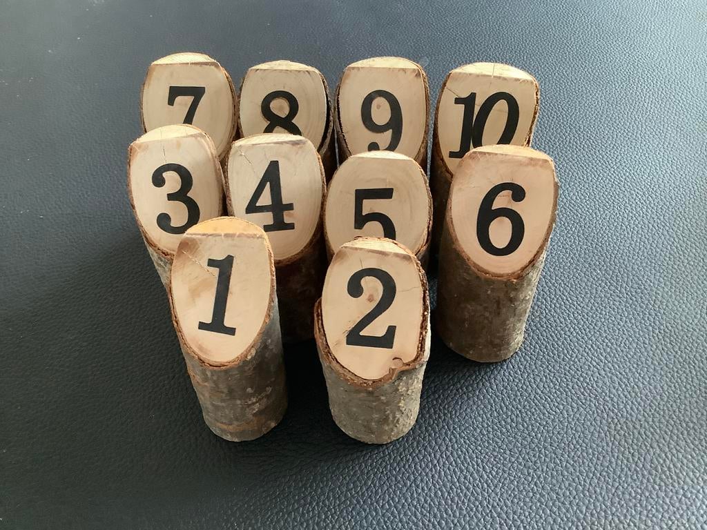 Tafelnummers in hout, Ophalen, Zo goed als nieuw