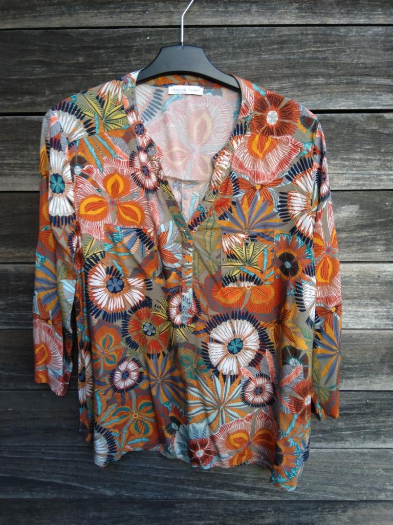 Armand Thiery : Leuk Bloesje In Maat 46, Kleding | Dames, Beige, Maat 46/48 (XL) of groter, Ophalen of Verzenden, Zo goed als nieuw