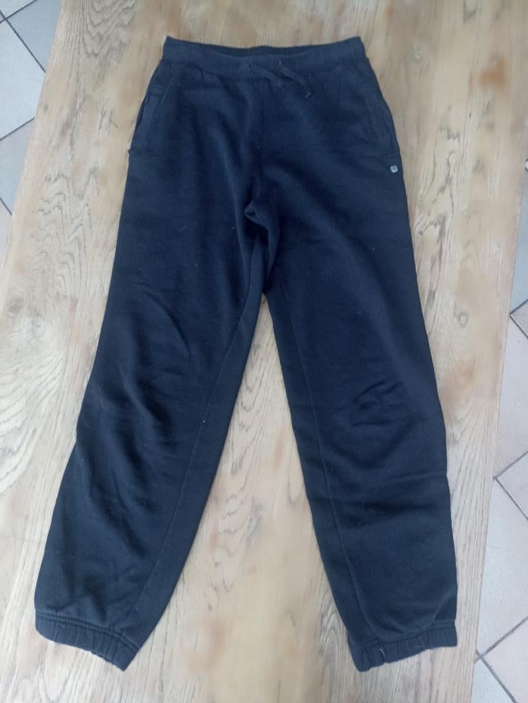 Jogging noir Decathlon taille 164, Jongen of Meisje, Sport- of Zwemkleding, Decathlon, Ophalen of Verzenden