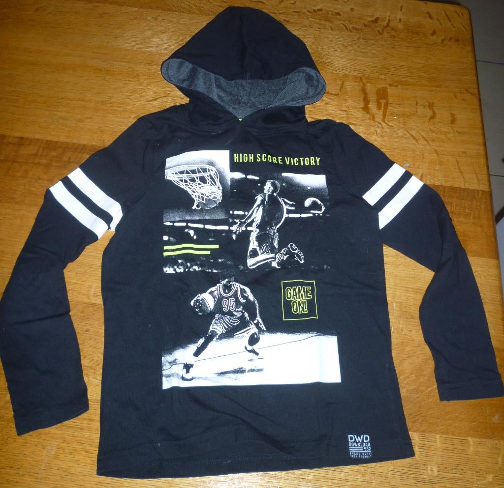 X86. Sweat à capuche DWD – garçon 134‑140 – style basket, Enlèvement ou Envoi, Utilisé, DWD, Garçon
