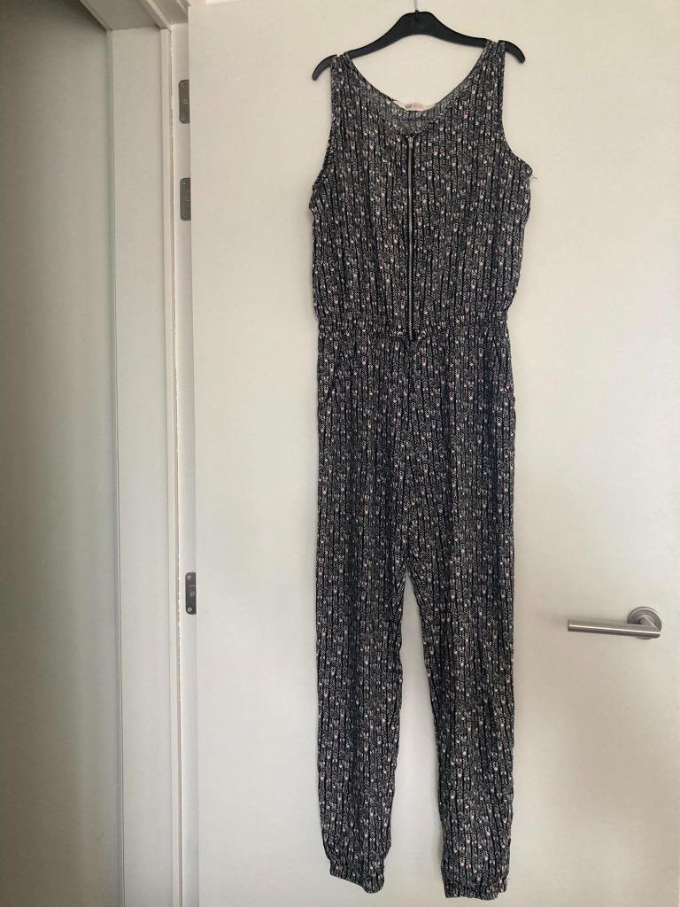 Combinaison neuve H&M taille 170, Enfants & Bébés, Vêtements enfant | Taille 170, Neuf, Enlèvement ou Envoi, Autres types, H&M