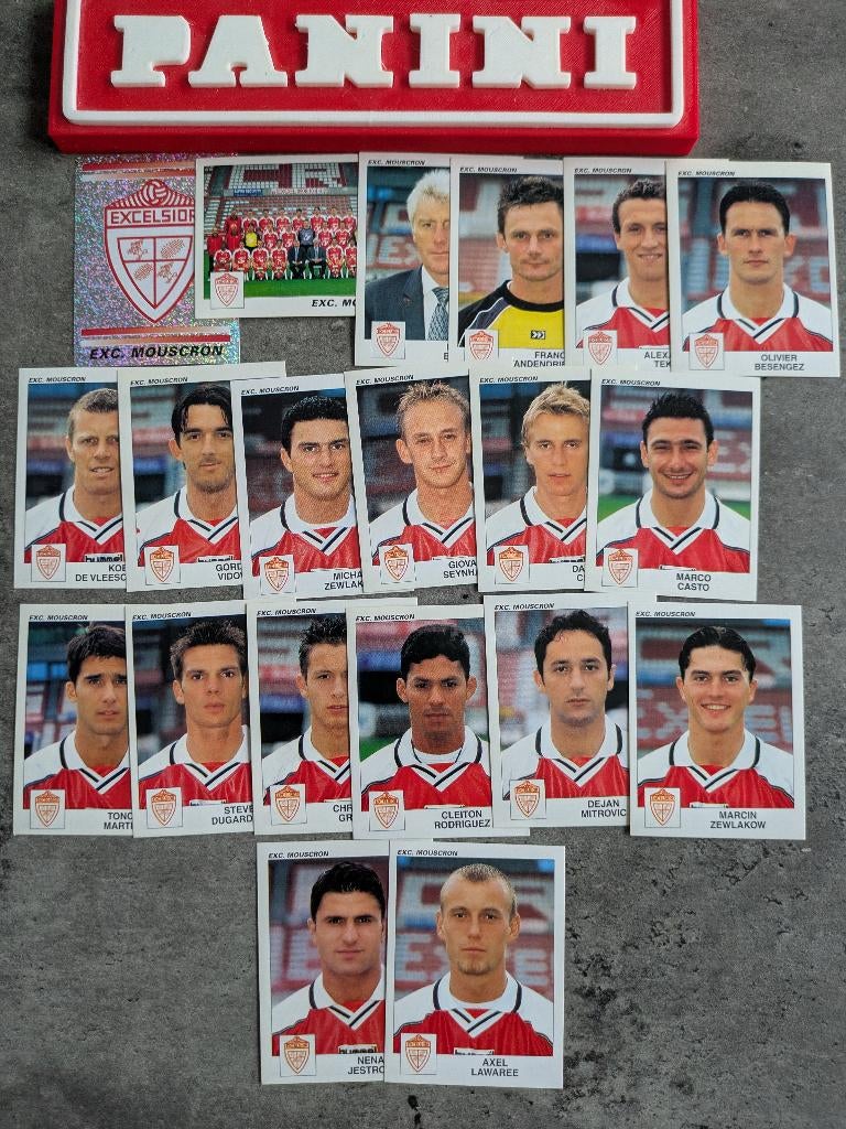 PANINI STICKERS 20X FOOTBALL 2001 MOESKROEN EX. VOETBAL, Verzenden, Nieuw
