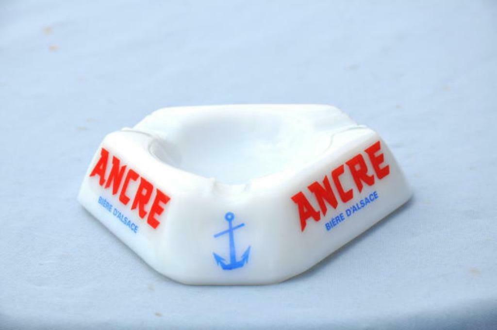 §ancien cendrier ancre en opalex (n°3), Enlèvement ou Envoi, Comme neuf, Autres types