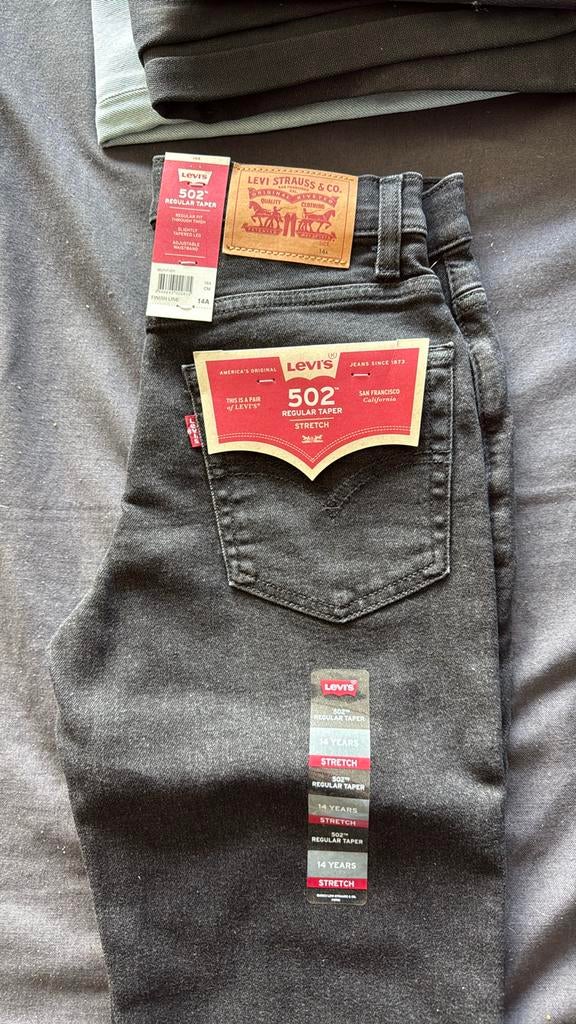 Jeans Levis neufs taille 14 ans, Enlèvement ou Envoi, Neuf