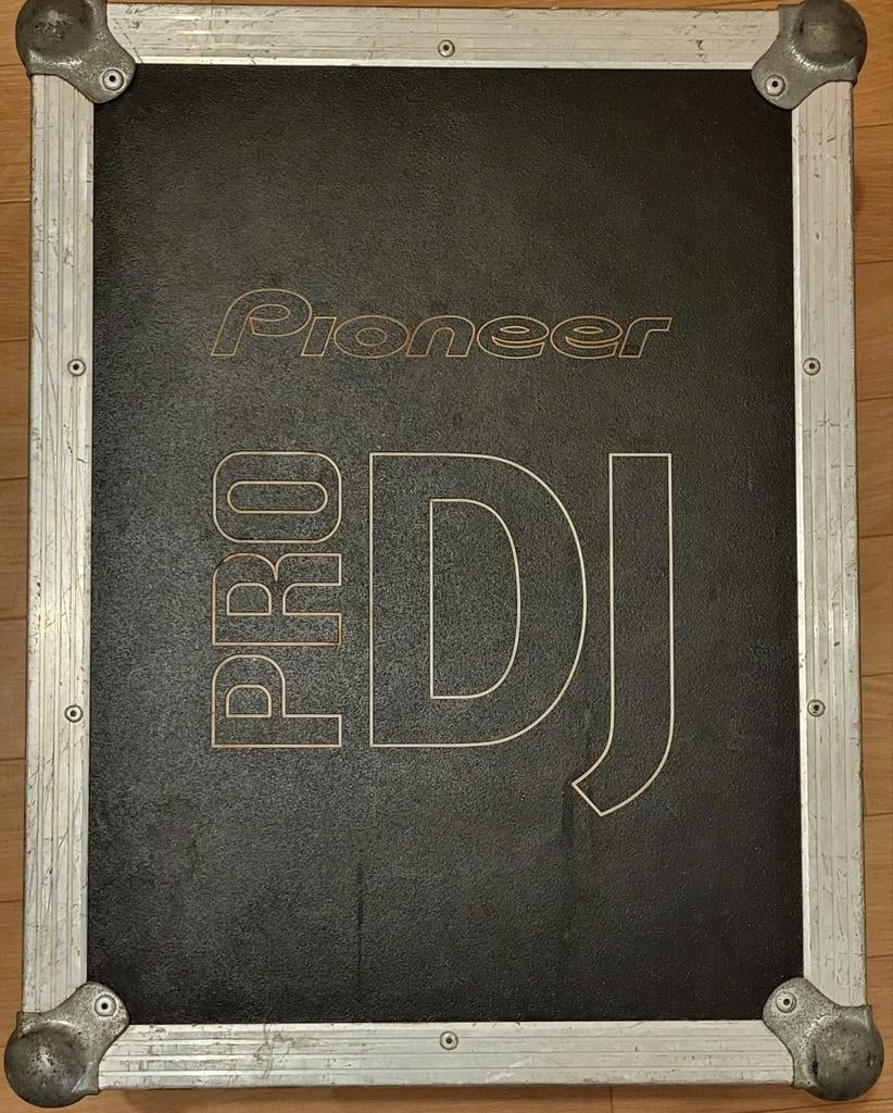 2 Flightcases Cdj 2000 + 1 Flightcase Djm, Enlèvement