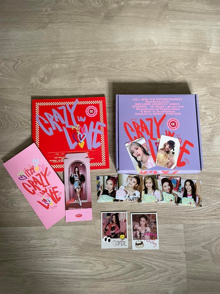 Verschillende kpop albums, Ophalen, Zo goed als nieuw