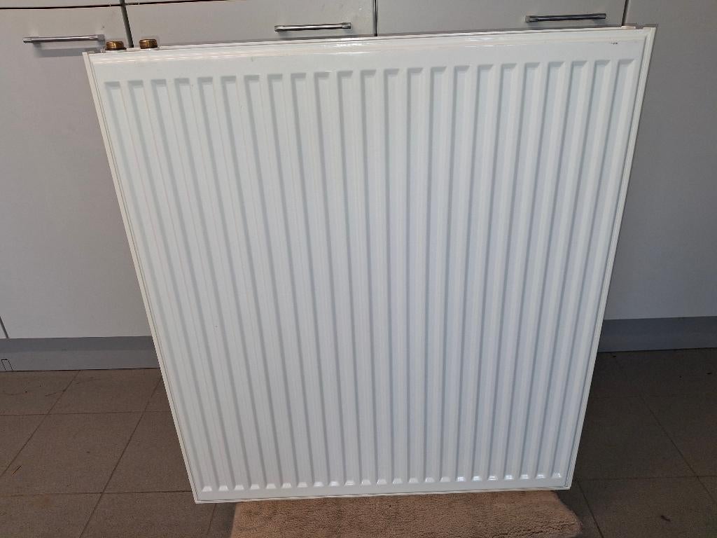 radiator type 22 B=80 H=90cm, Ophalen, Radiator, Zo goed als nieuw, 60 tot 150 cm