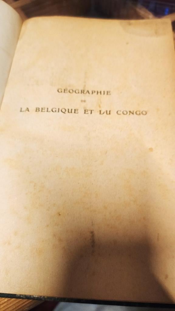 La géographie de la Belgique et du Congo., Ophalen of Verzenden
