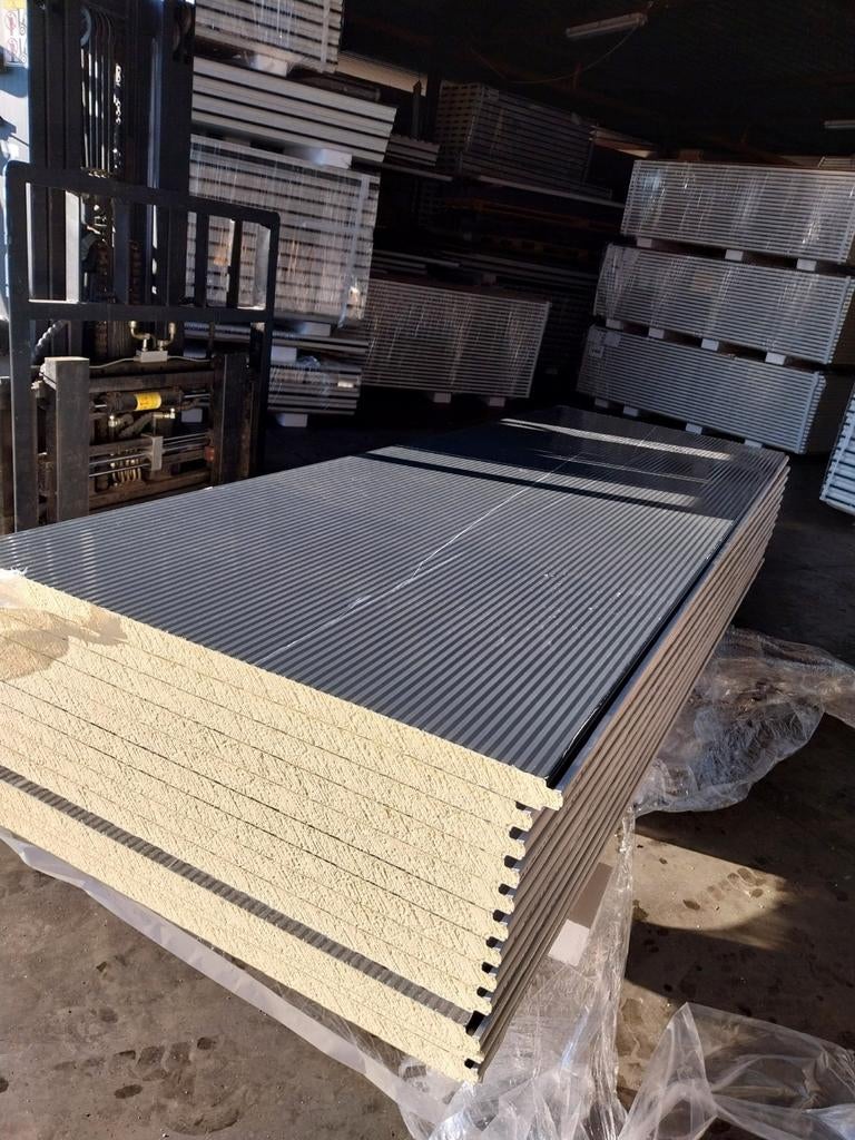 Wandplaten 40mm dik antraciet grijs / wit, Doe-het-zelf en Bouw, Ophalen of Verzenden, Zo goed als nieuw