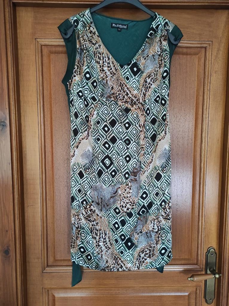 Tunique tons verts avec motifs aspect satin, Taille 38/40 (M), Enlèvement ou Envoi, My collection, Comme neuf