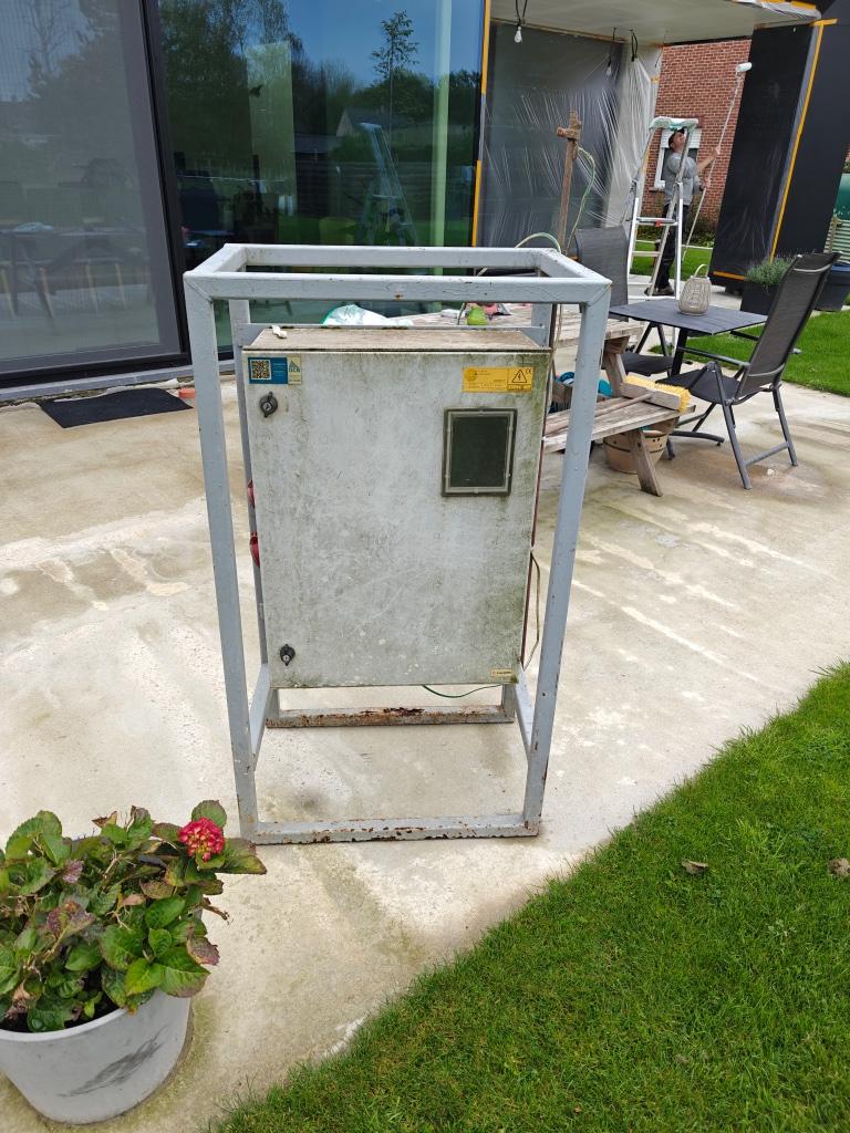 Werfkast 230/400V, Ophalen, Gebruikt, Schakelaar