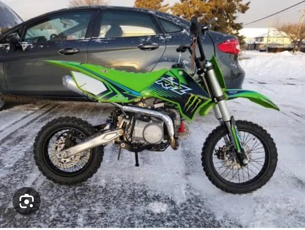Apollo rfz pitbike 110 cc, Fietsen en Brommers, Ophalen, Zo goed als nieuw, Pitbike