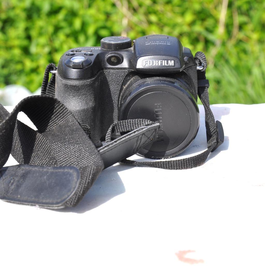 appareil photo fujifilm finepix S1000 non fonctionnel, Enlèvement ou Envoi, Appareils photo