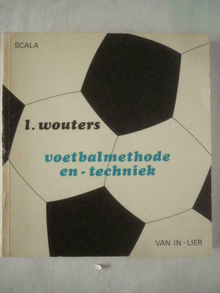 Voetbalmethode en - Techniek, Ophalen of Verzenden, Zo goed als nieuw, Balsport