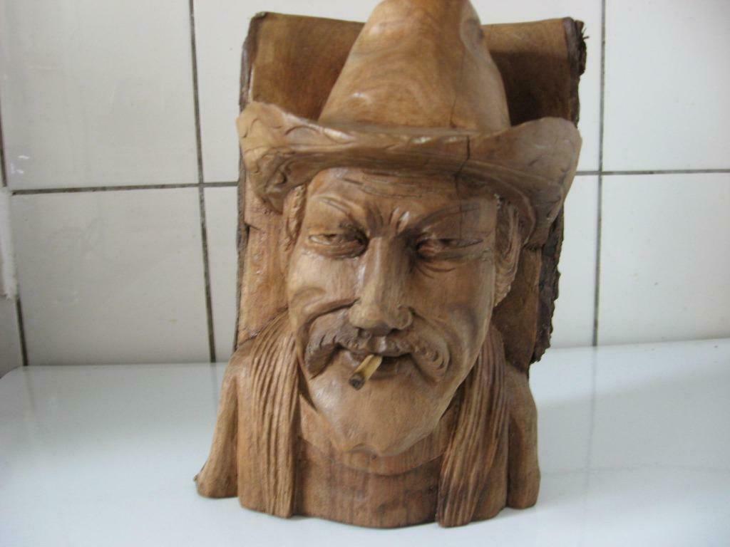 houten sculptuur, Ophalen