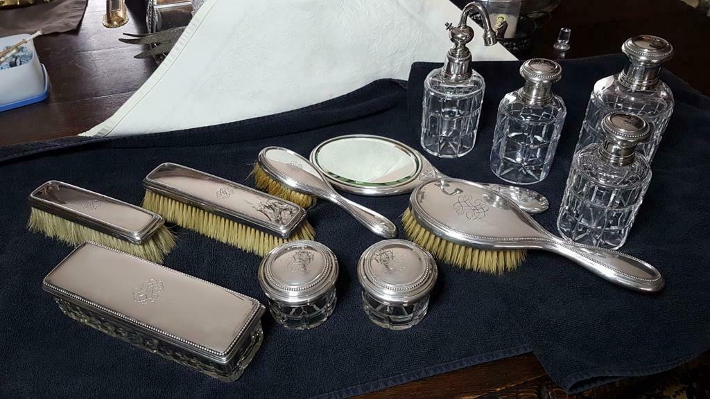 prachtig 12 delig zilver toiletstel van zilversmid  altenloh, Ophalen, Zilver