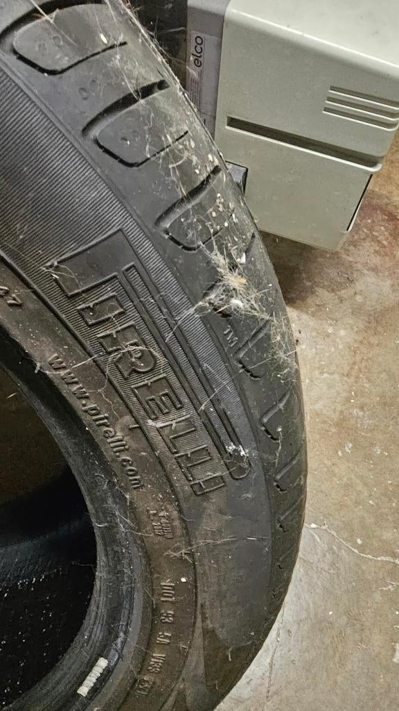 2 pneus Pirelli Scorpion 255/45 R19 100V – bon état, 255 mm, Pneus été, Véhicule utilitaire, Pneu(s)