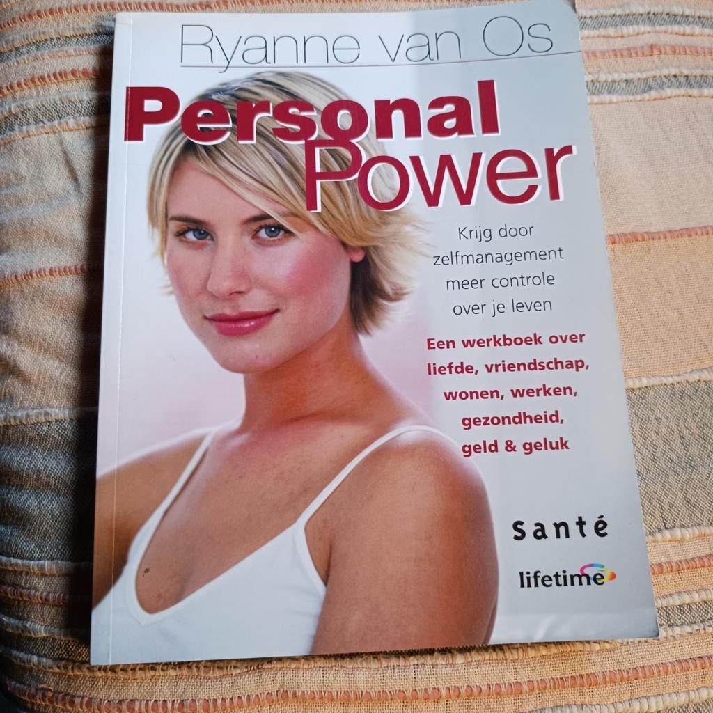 Personal power Ryanne van Os, Ophalen of Verzenden, Zo goed als nieuw