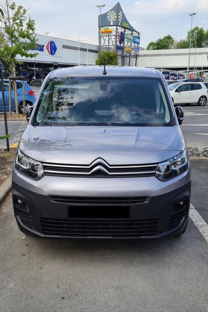 Citroën Berlingo utilitaire en excellent état, bien équipé., Argent ou Gris, Achat, Euro 6, Boîte manuelle