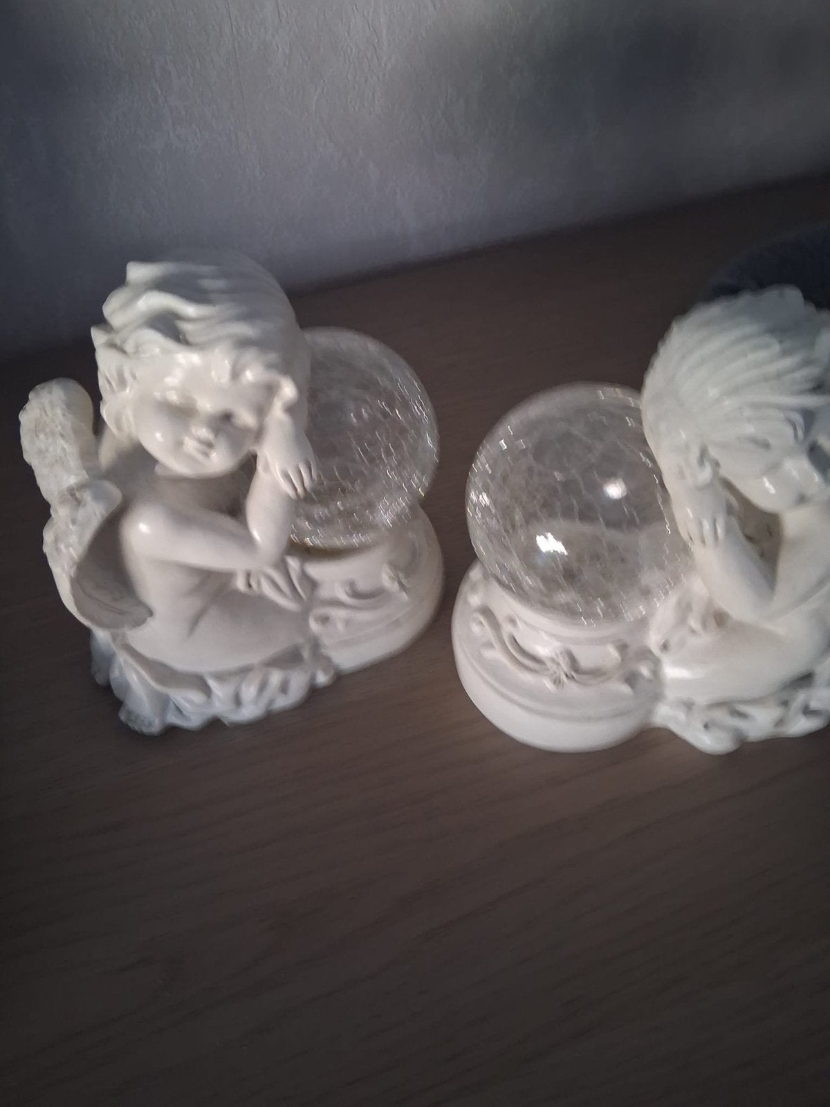 2 engeltjes met lichtsensor, Huis en Inrichting, Ophalen, Zo goed als nieuw, Glas, Set