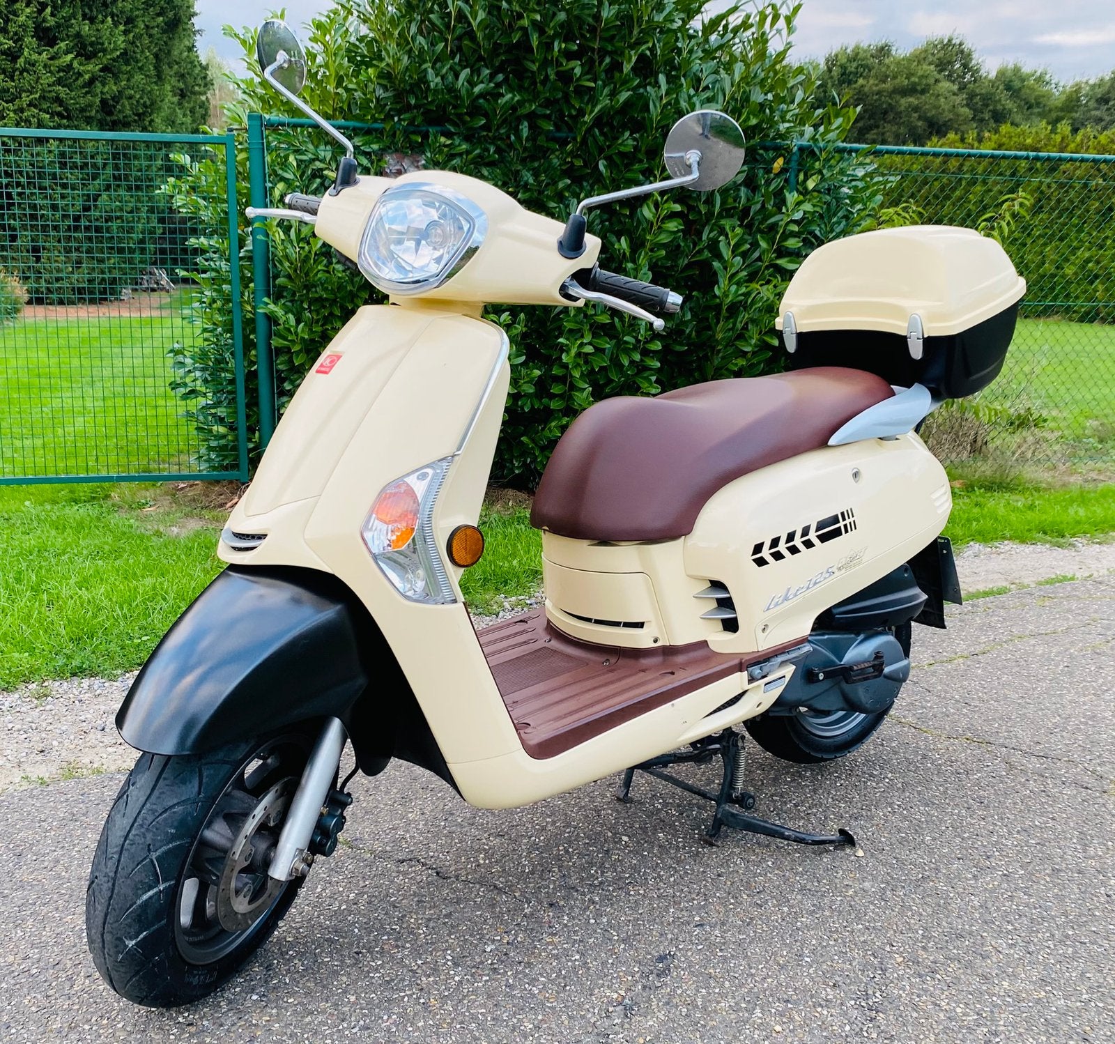 Motorscooter Kymco Like 125cc, Vélos & Vélomoteurs, 125 cm³, Enlèvement, Essence