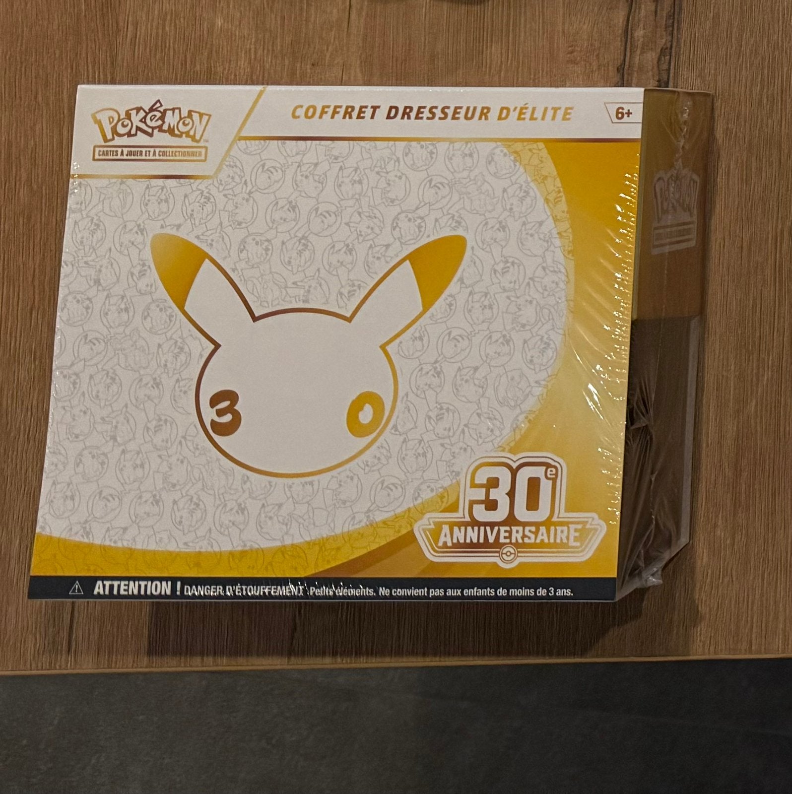 ETB Pokémon 30 ans, Enlèvement, Neuf