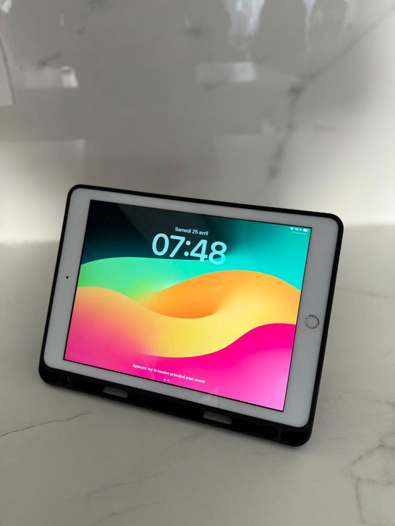 iPad (6-Génération) 128GB, Computers en Software, Apple iPads, Ophalen, Zo goed als nieuw