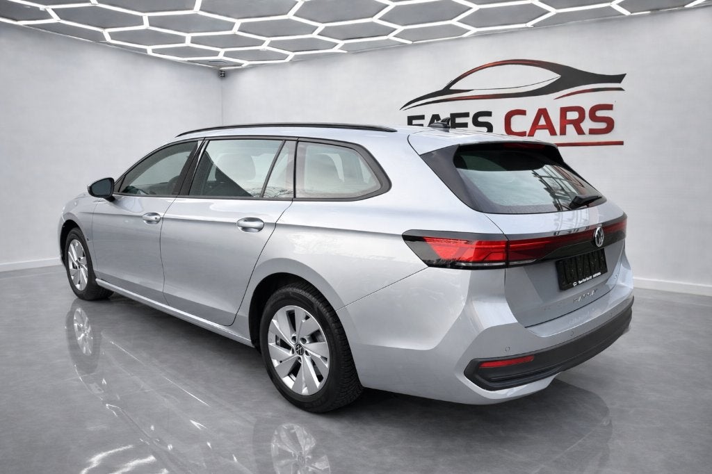 volkswagen passat 1,5 etsi btw wagen, Autos, Argent ou Gris, Achat, Entreprise, Noir