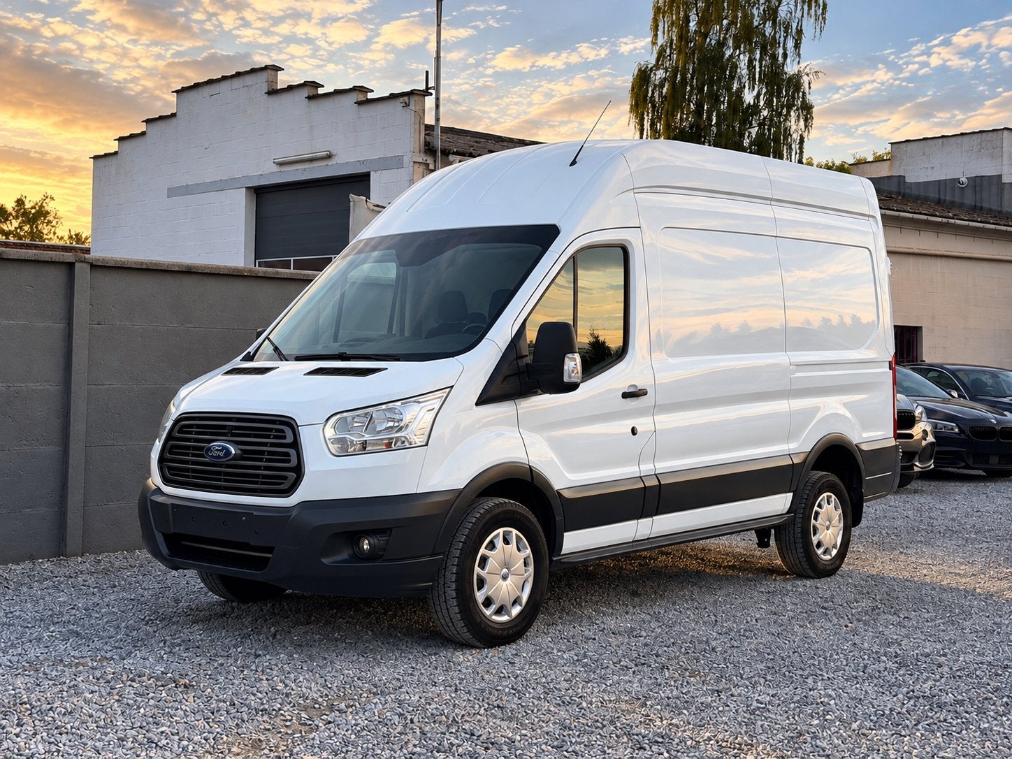 Ford Transit | L2H3 | RWD | Euro6B | 2.8T | 3zit | GARANTIE, Auto's, Dealer onderhouden, 4 cilinders, Bedrijf, 5 deurs