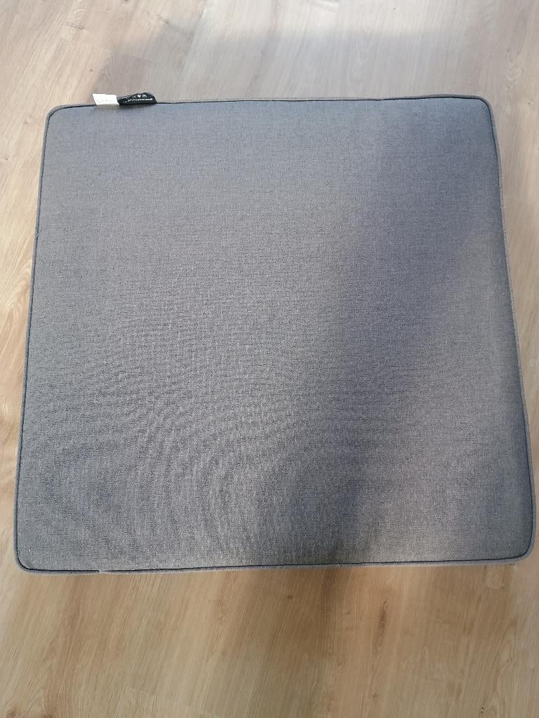 Loungekussens grijs: 4x zitkussen en 4x rugkussen, Tuin en Terras, Ophalen, Zo goed als nieuw