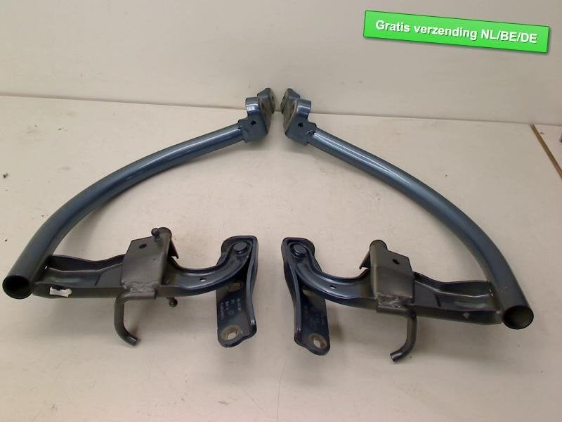 ACHTERKLEPSCHARNIER Volkswagen Passat (3G2) (3G5827301), Gebruikt, Volkswagen, Volkswagen AG, Kundenbetreuung@volkswagen.de
