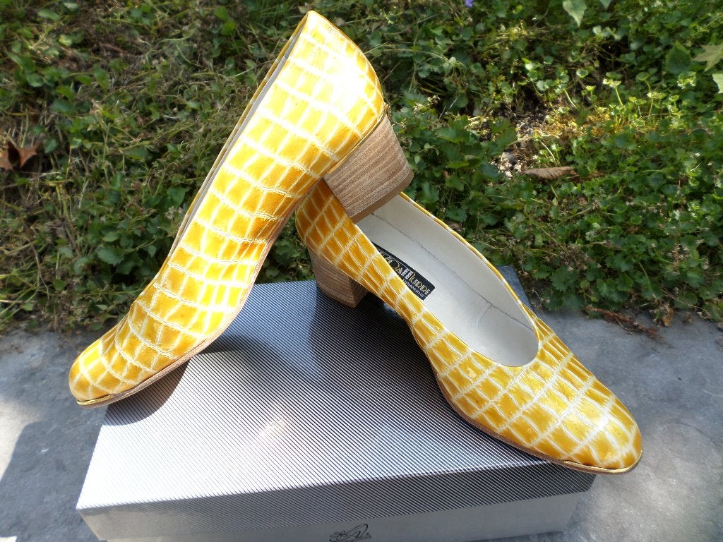 Dames Enzo A Murri Emmanuelle escarpins 38,5 jaune doré, Vêtements | Femmes, Escarpins, Comme neuf, Emmanuelle, Jaune