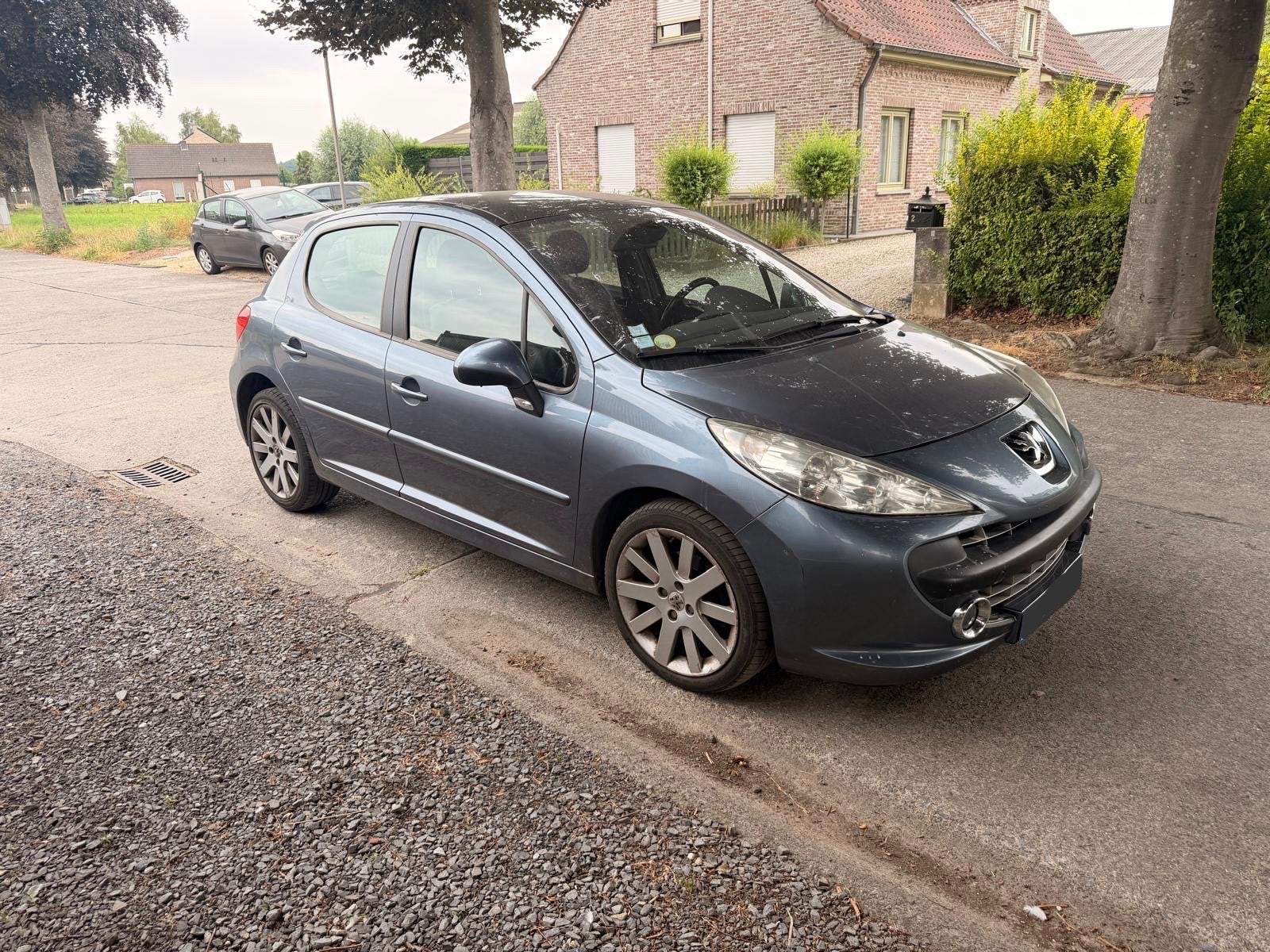 Peugeot 207 -1.4 essence -2007 - 129000 km - AC/ Automatique, Essai à domicile, Achat, Entreprise, Capteur de lumière