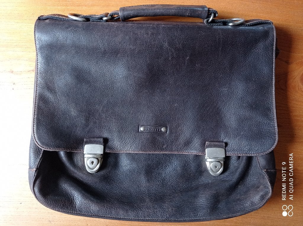 Serviette à rabat en cuir Jean Louis Fourès Baroudeur, Moins de 30 cm, Cuir, 30 à 40 cm, Brun
