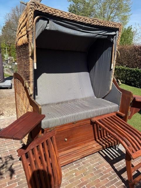 prachtige tuin cocon, Ophalen, Zo goed als nieuw, Rotan