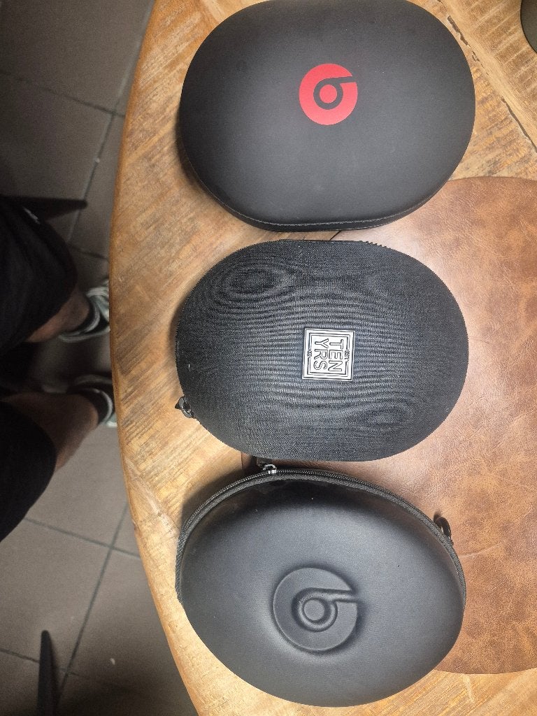 Hoofdtelefoon case, Ophalen, Zo goed als nieuw, Beats