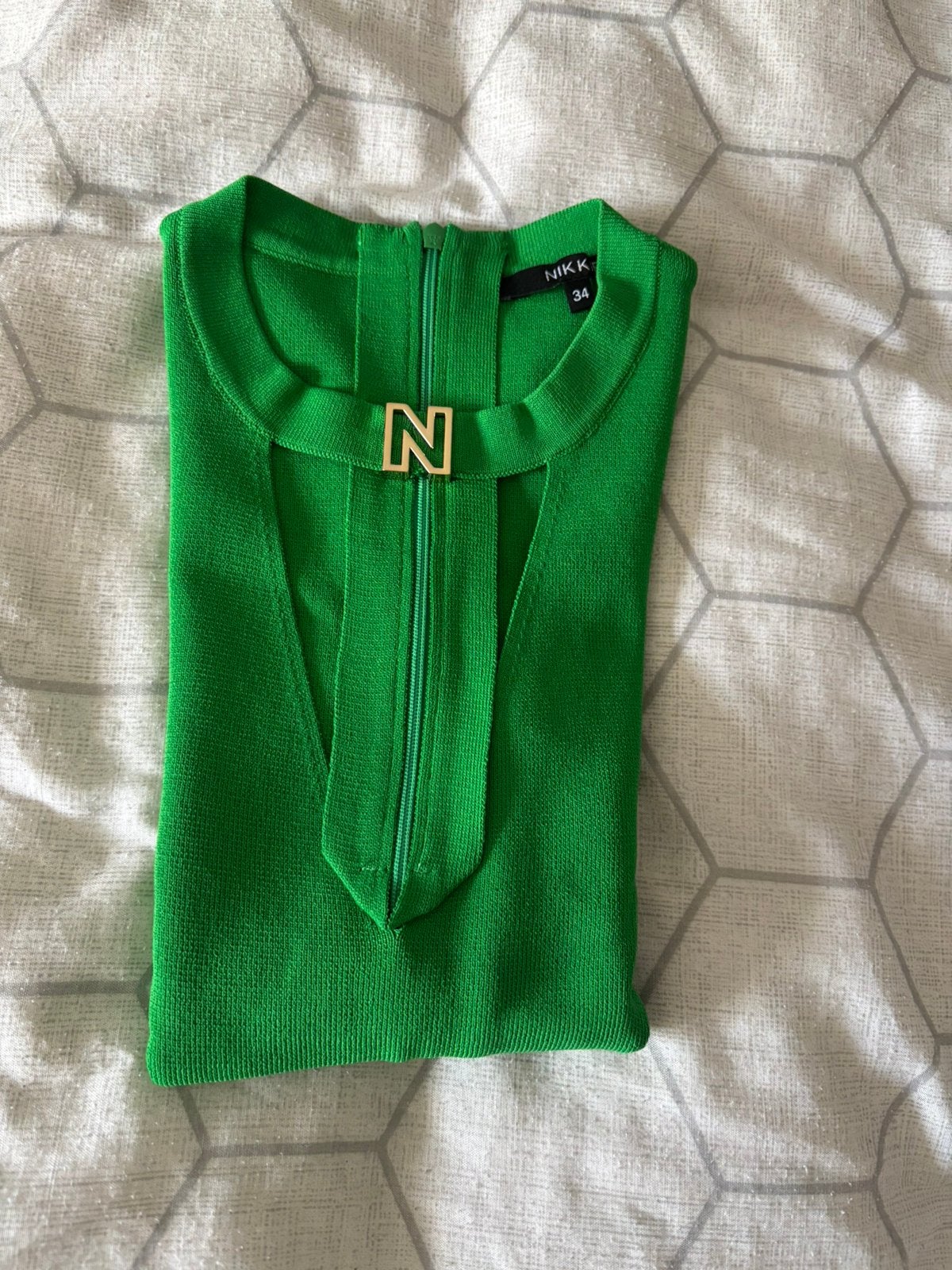 Topje Nikkie maat 34, Ophalen, Zo goed als nieuw, Maat 34 (XS) of kleiner
